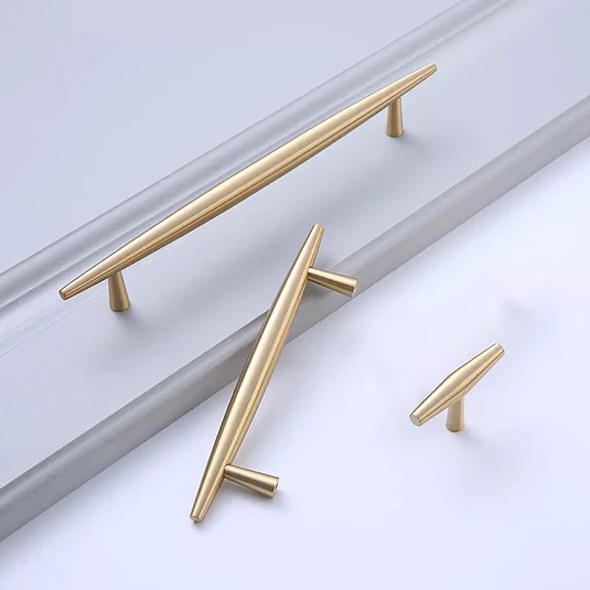 Gilded T Bar Handle